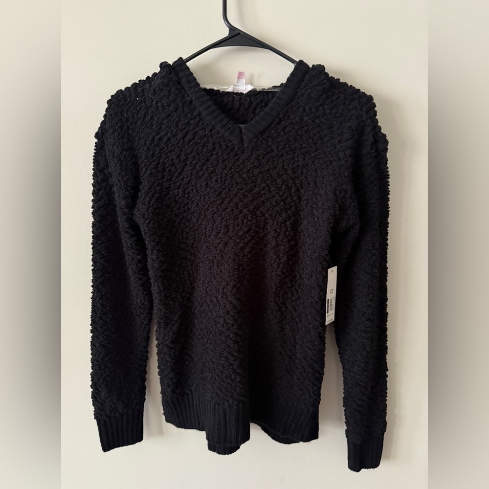 Black Textured Women's Hoodie Sweater